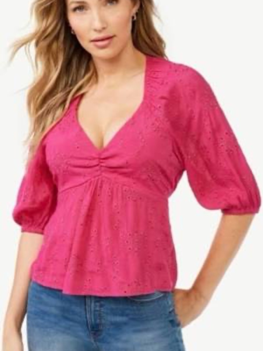 Sofia Vergara Pink Eyelet v neck blouse fushia NWT sz large